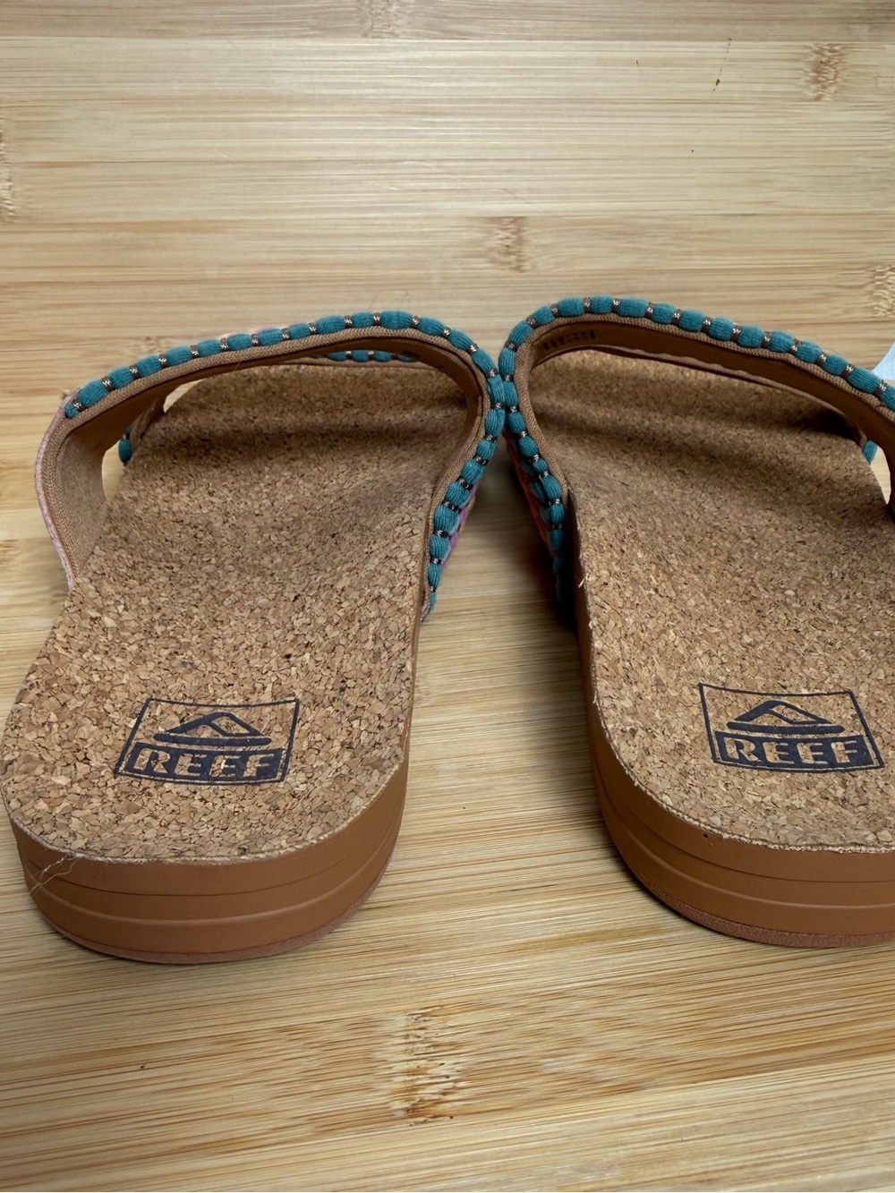 Reef Women’s Cork Slide Sandals Size 9 Colorful Woven Double Strap Comfort - Picture 4 of 9